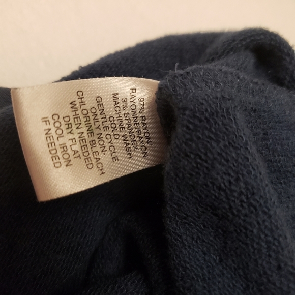 Lou & Grey Doleman Sleeve Crop Sweatshirt - Picture 7 of 11